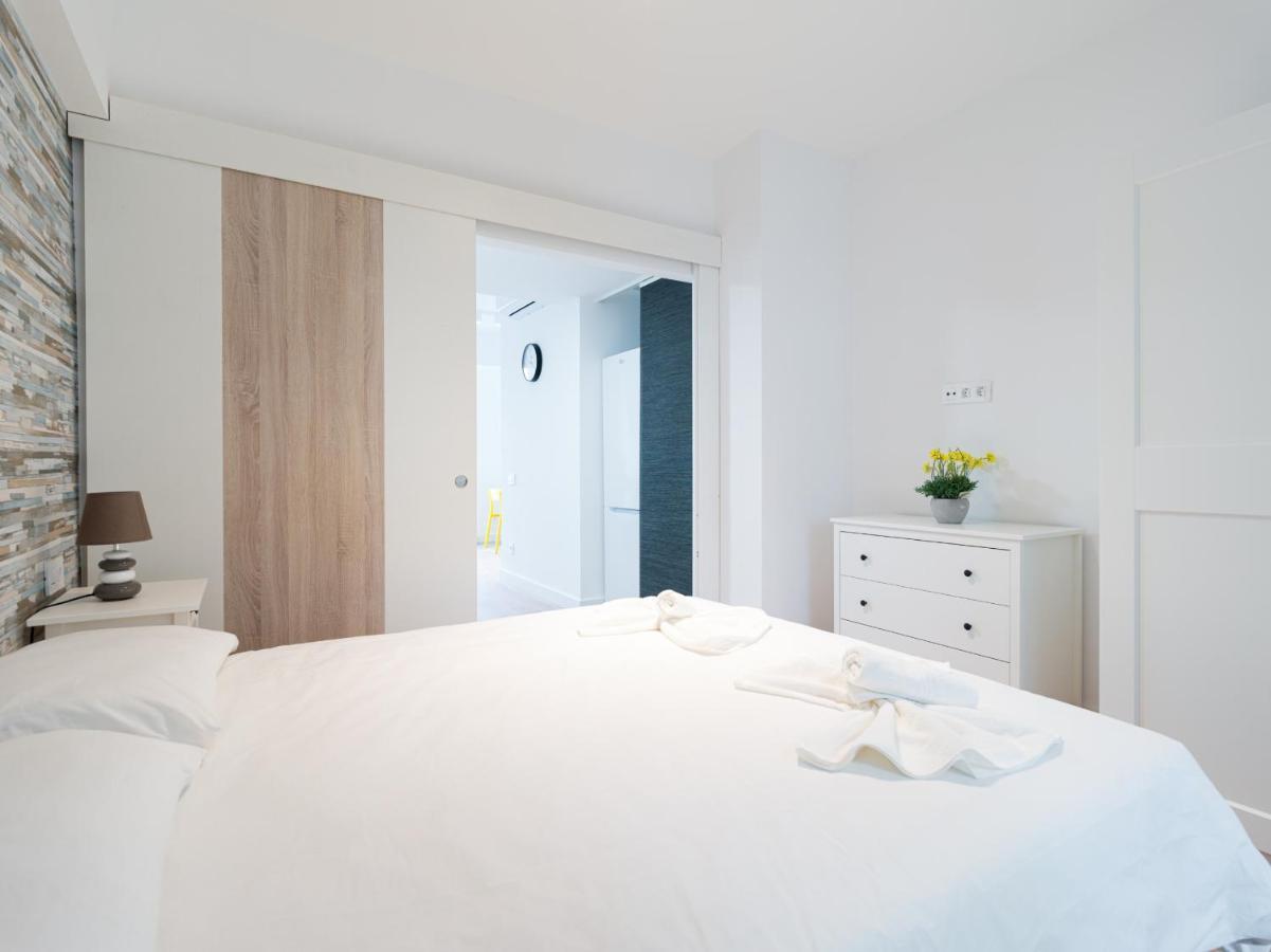 Loft - Side Sea Views - Aircon & Wifi Apartment Las Palmas Exterior photo