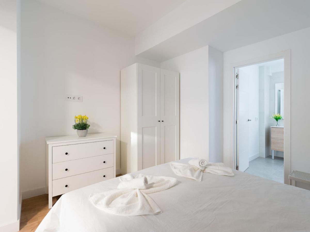 Loft - Side Sea Views - Aircon & Wifi Apartment Las Palmas Exterior photo